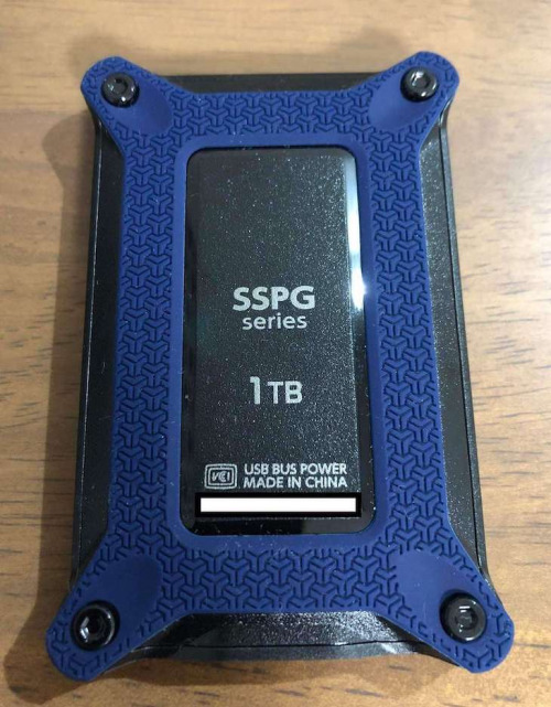 I-O DATA ポータブルSSD」 SSPG-USC1NV(1TB) レビュー | matublog